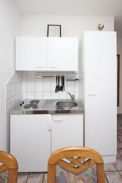 Apartments "I & I" Паг Стая снимка